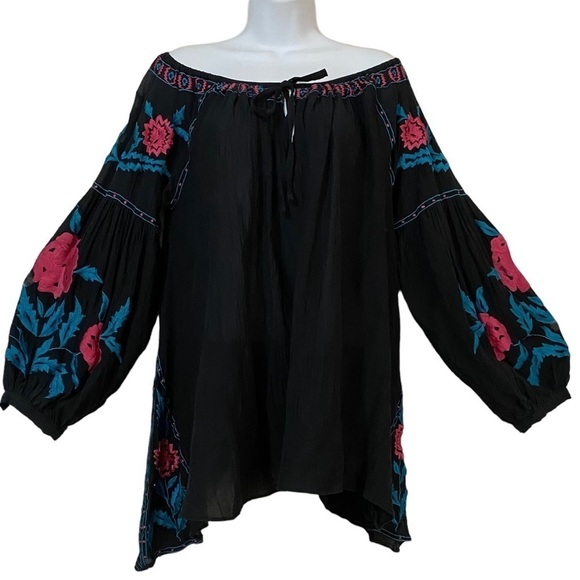 Roja Black Embroidered Tunic Top Blouse Size Medium Boho Peasant Floral - Picture 5 of 15